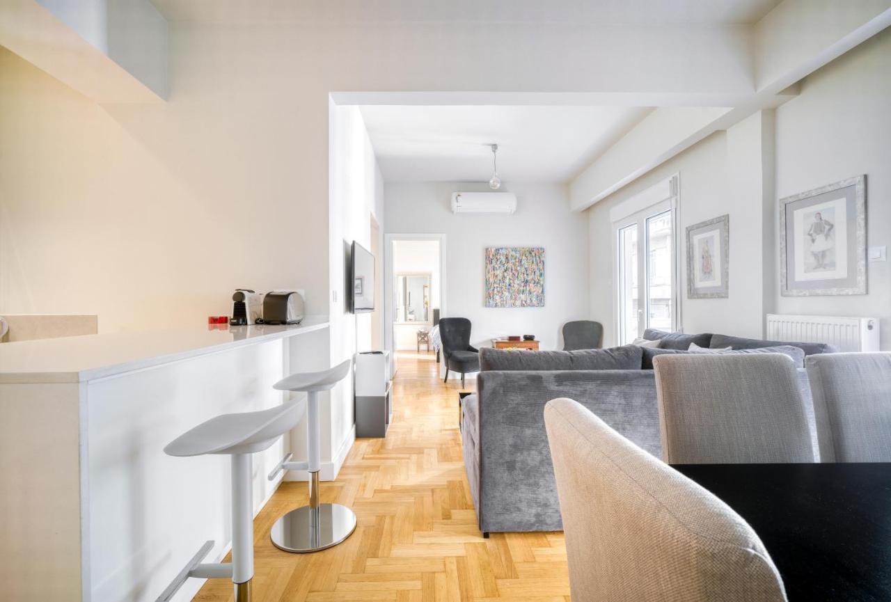 Lovely Sunlit Central Athens 2 Bedroom 2 Bathroom Condo Exterior photo