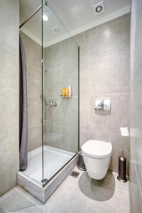Lovely Sunlit Central Athens 2 Bedroom 2 Bathroom Condo Exterior photo